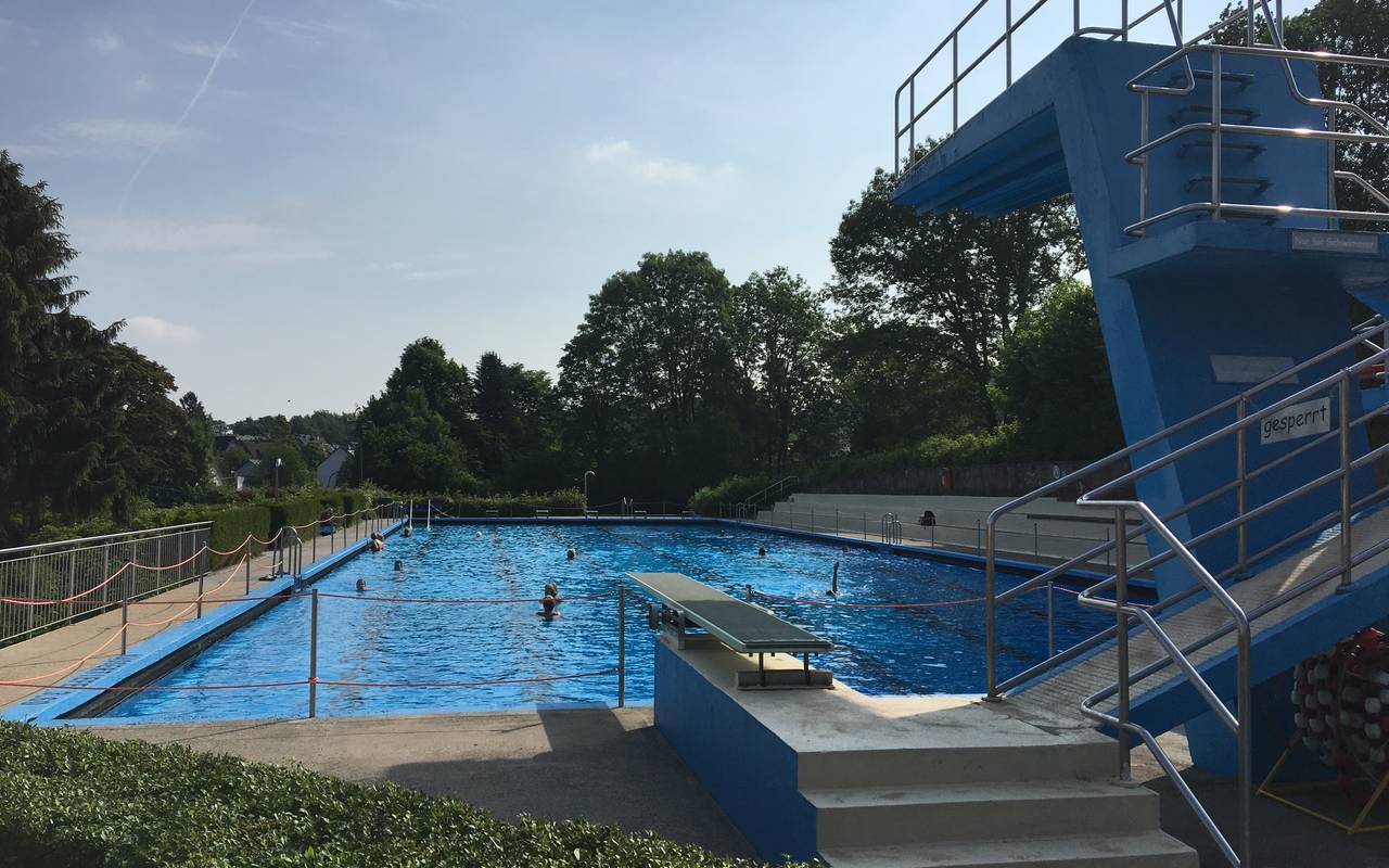 Das Schwimmerbecken im Freibad Sprockhövel.