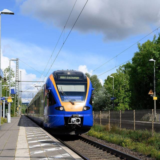 Nach Tod einer 16-Jährigen am Bahnhof Friedland