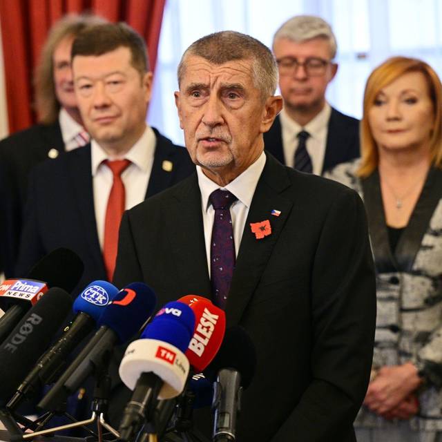 Rechtsbündnis in Tschechien unterschreibt Koalitionsvertrag