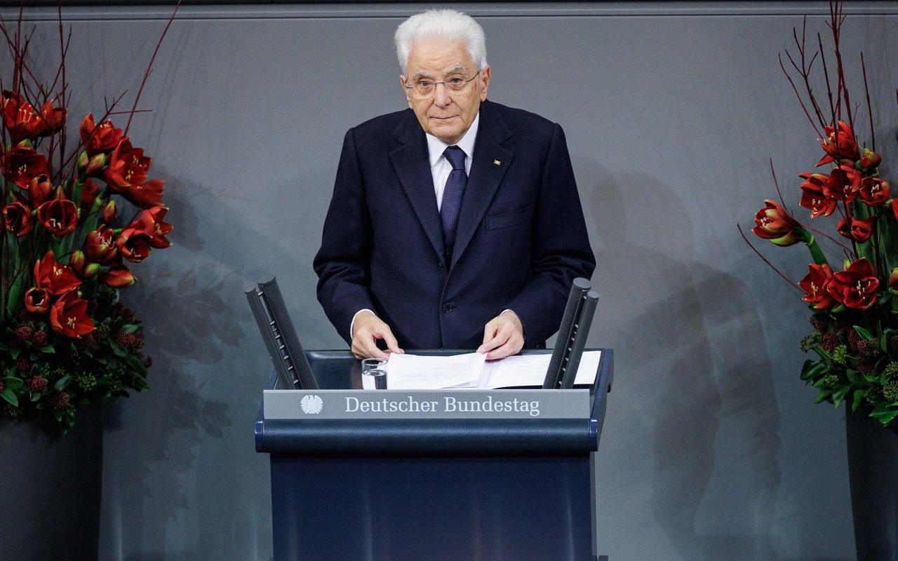 Gedenkveranstaltungen am Volkstrauertag in Berlin - Bundestag