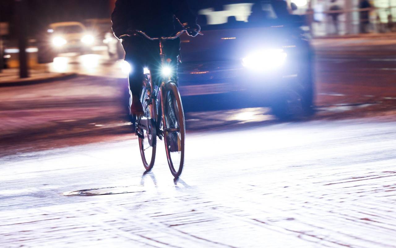 Morgendlicher Berufsverkehr bei Schnee