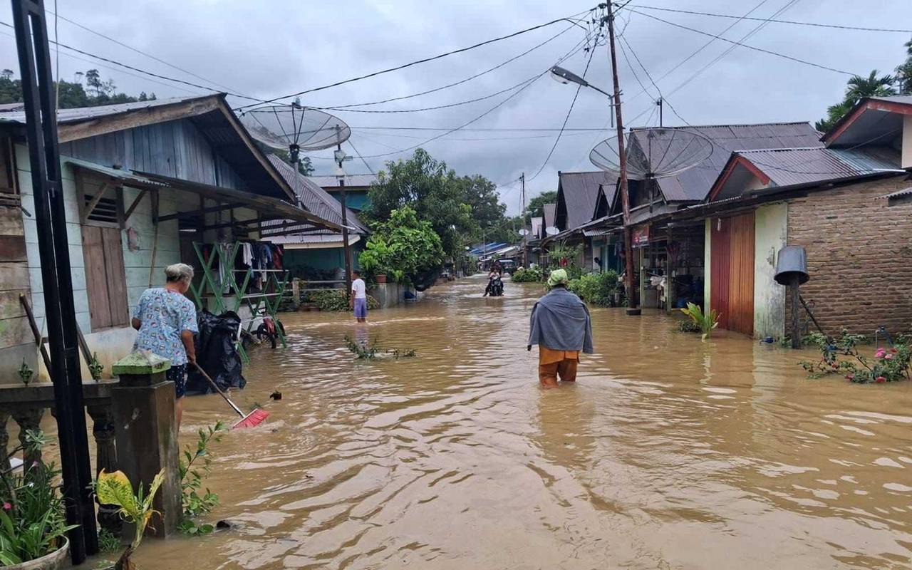 Hochwasser auf Sumatra