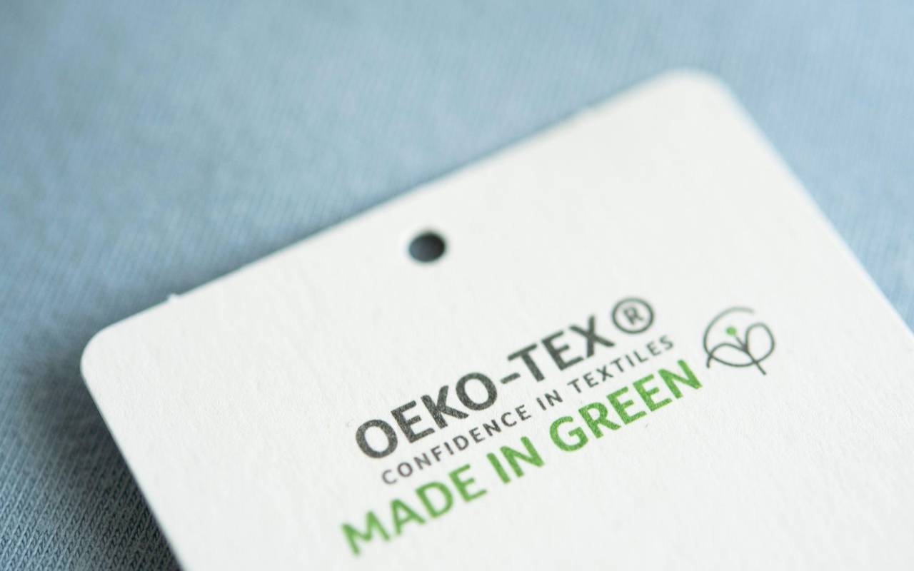 Ein Etikett mit dem Label "Oeko-Tex"