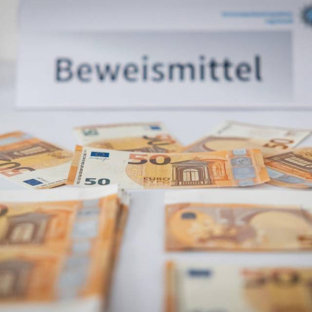 Pressekonferenz zu Geldfälscherei