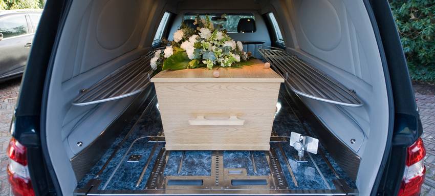 Weniger Menschen bei uns gestorben