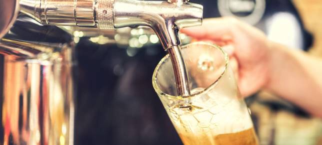 EN: Gastro-Beschäfte verdienen unterdurchschnittlich