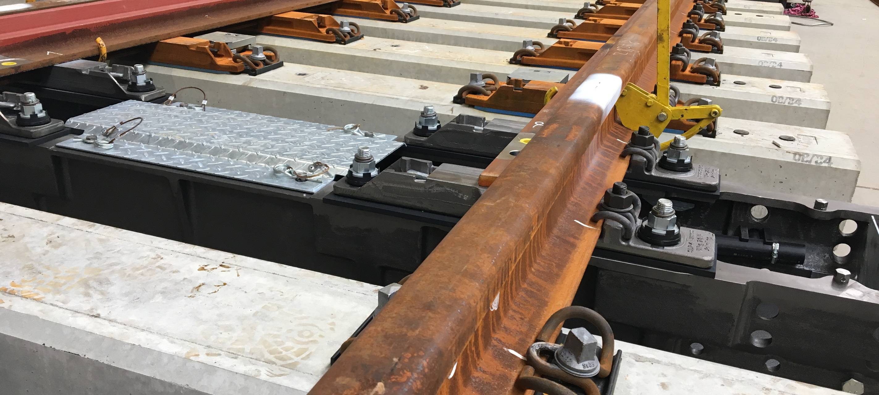 Das Weichenwerk Witten liefert Weichen für die Bahnstrecke zwischen München und Berlin.