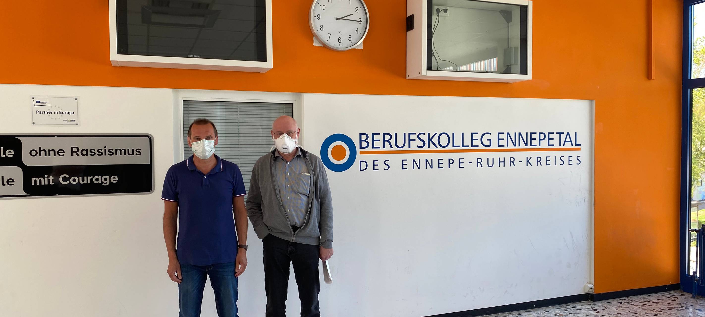 Schulen öffnen teilweise wieder