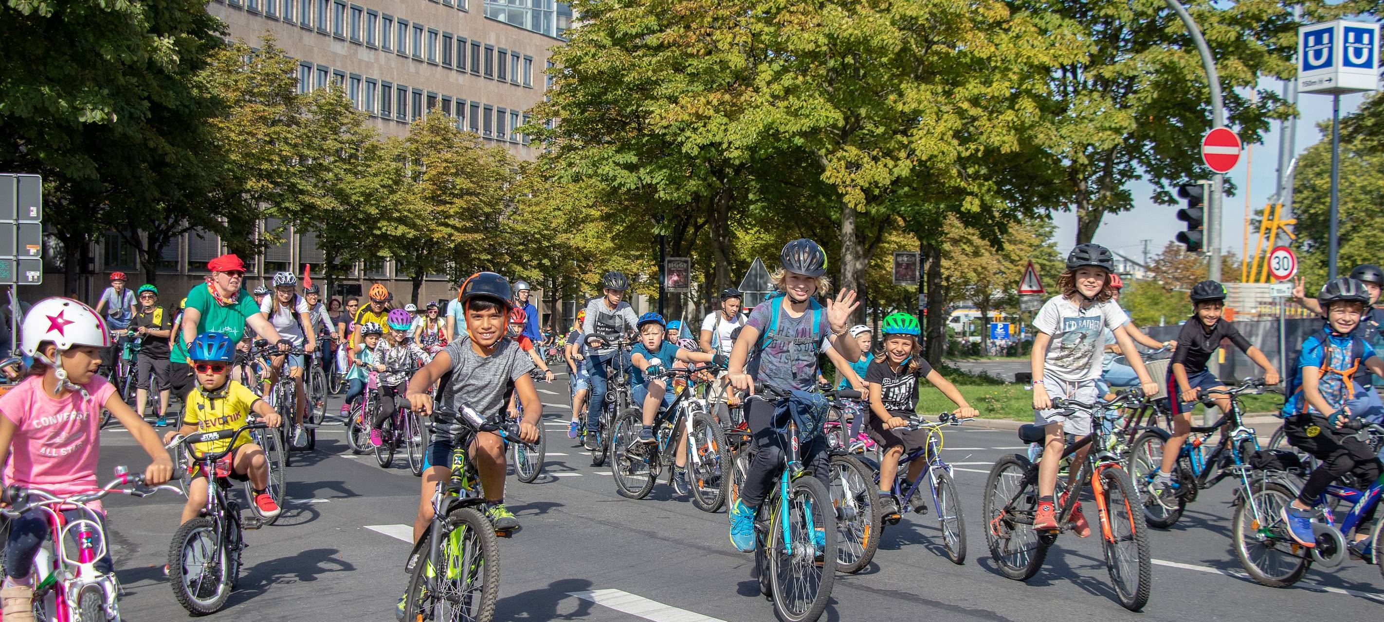 Familien-Fahrraddemo heute in der Innenstadt