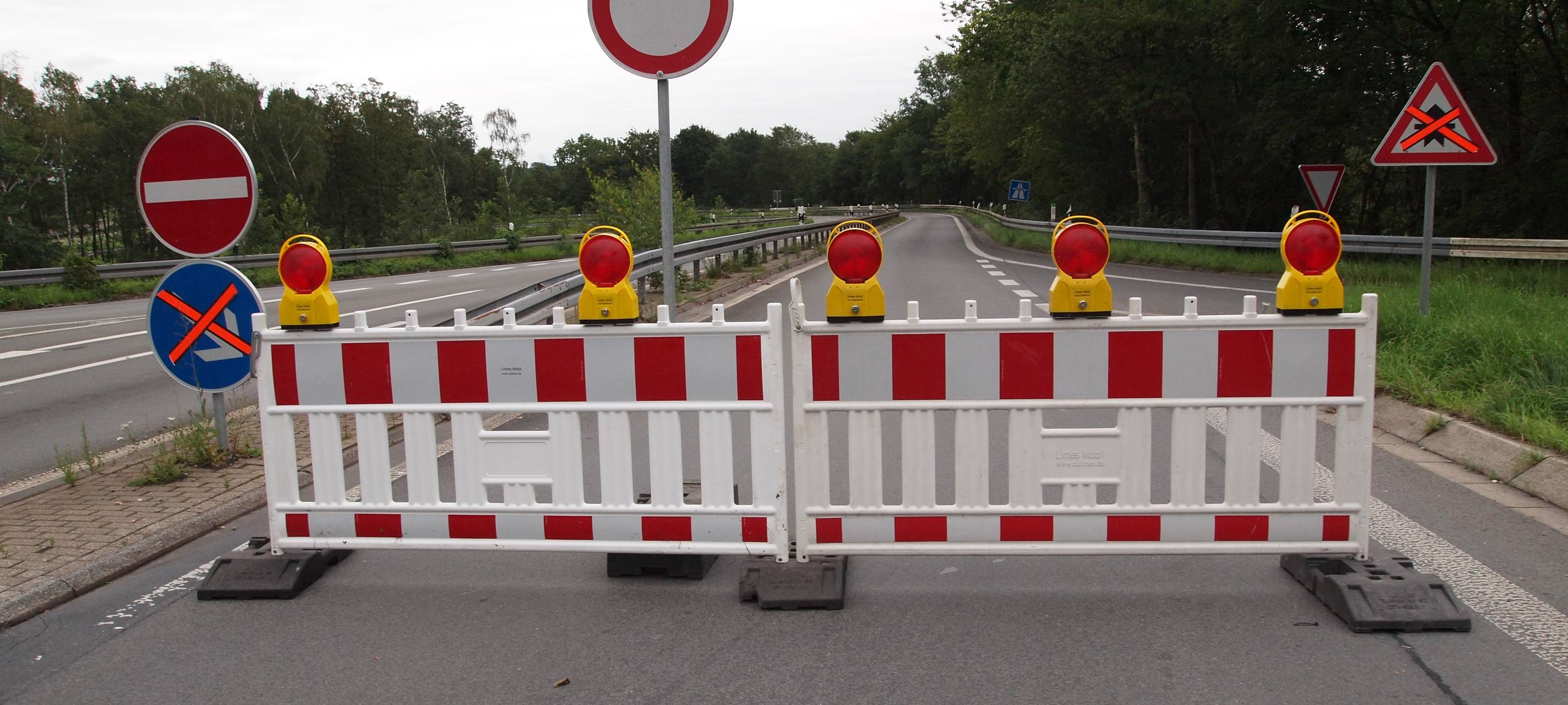 Vollsperrung der A44 dauert länger