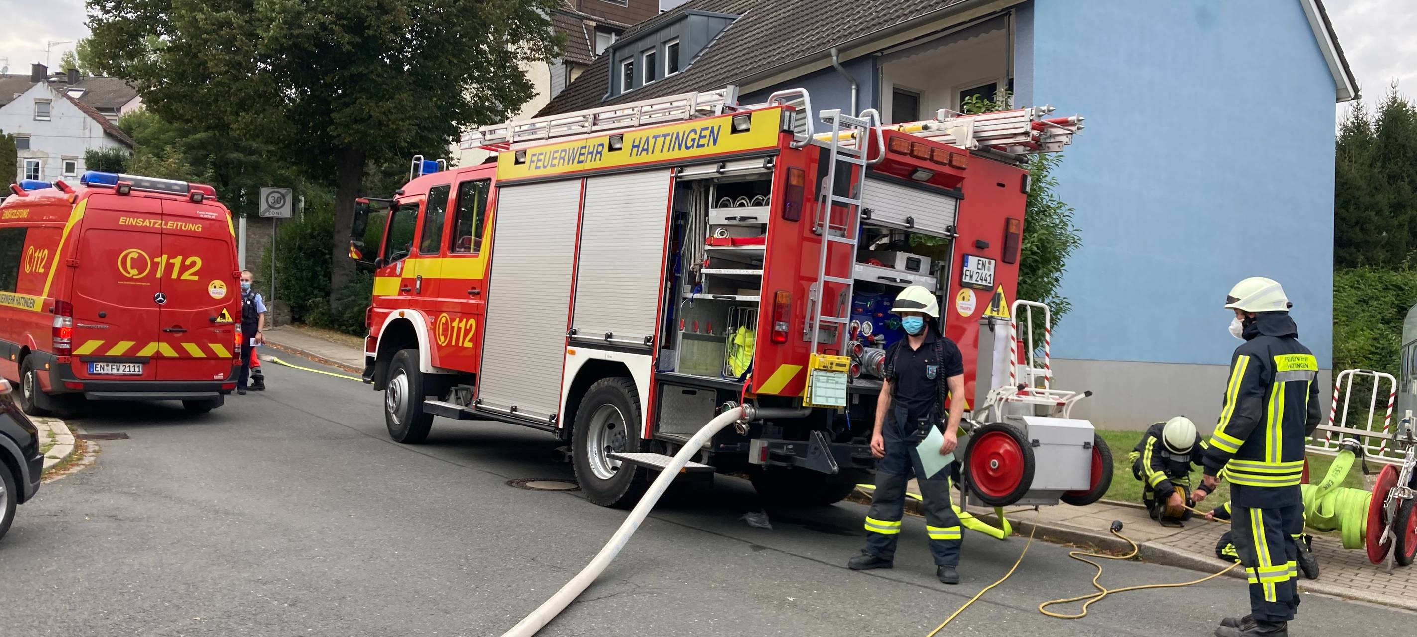 Kellerbrand: Großeinsatz der Hattinger Feuerwehr