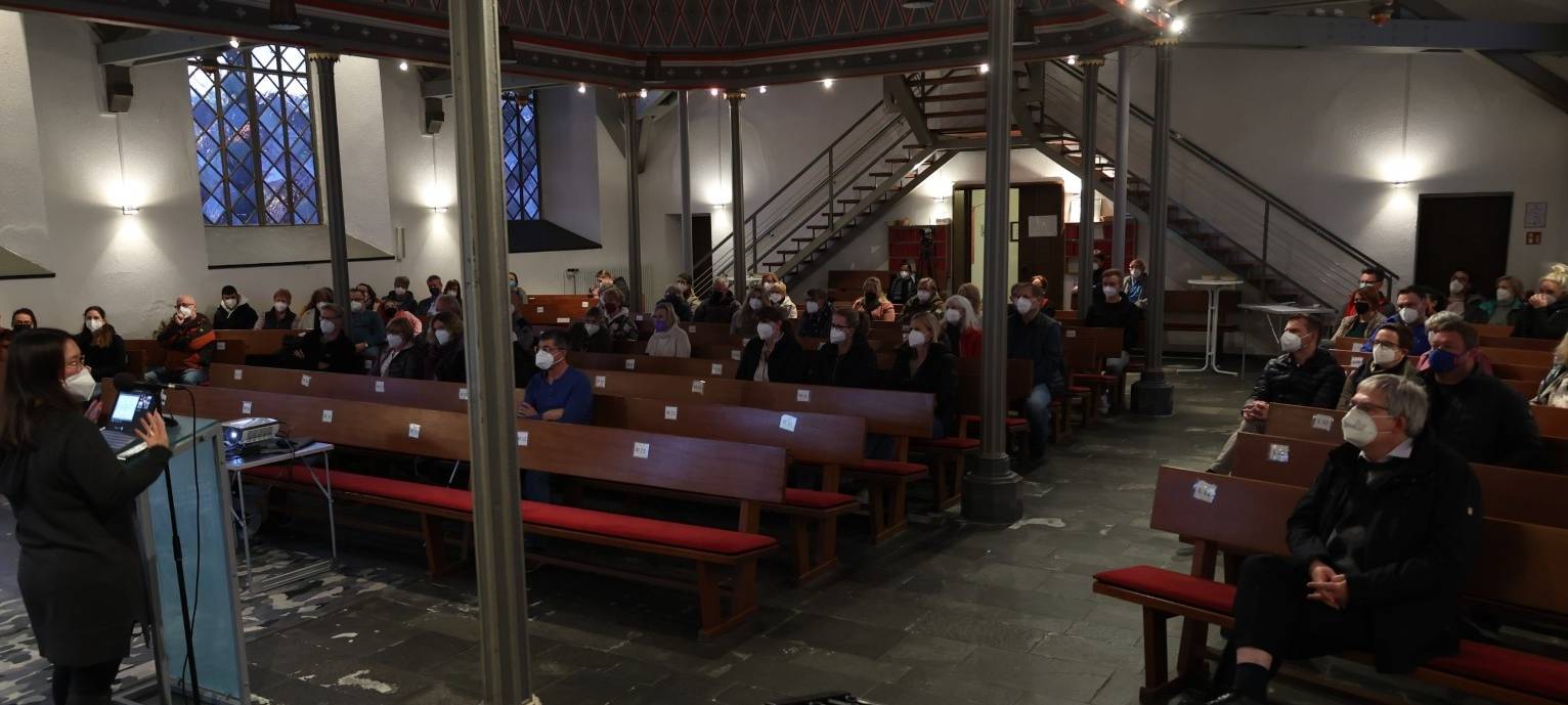 Flüchtlingshilfe Sprockhövel sammelt heute wieder für die Ukraine