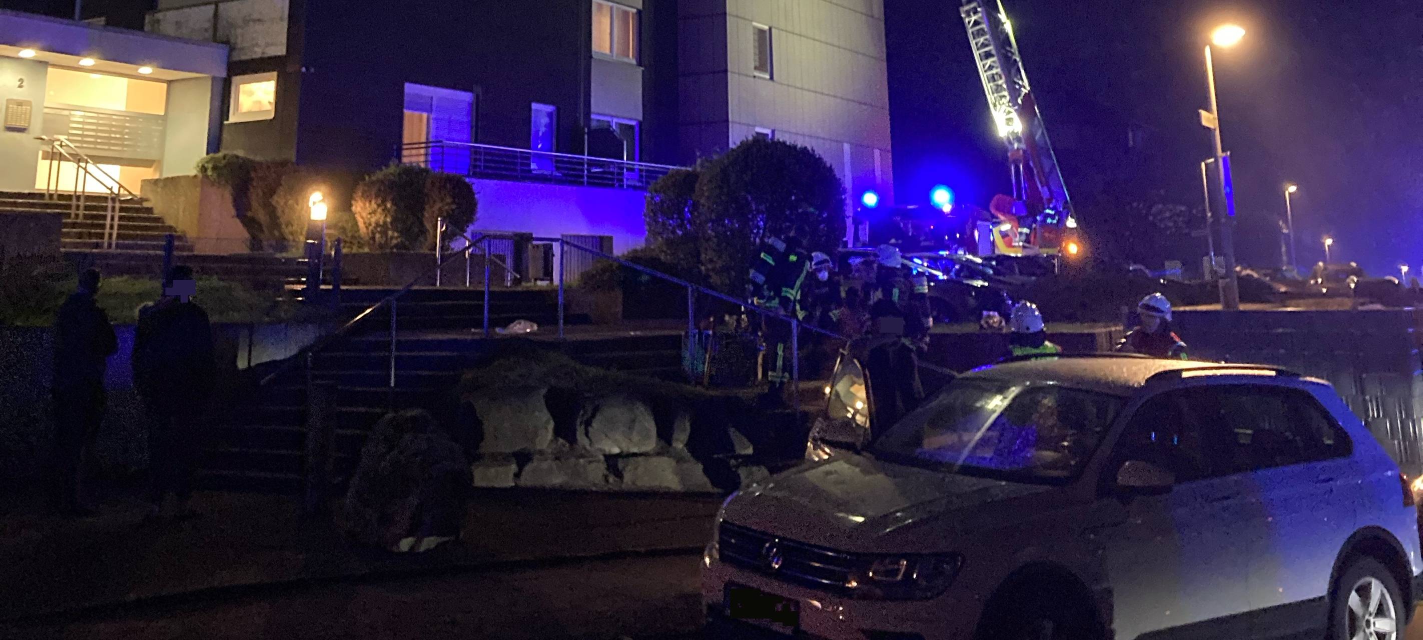 Küchenbrand in Hattinger Hochhaus