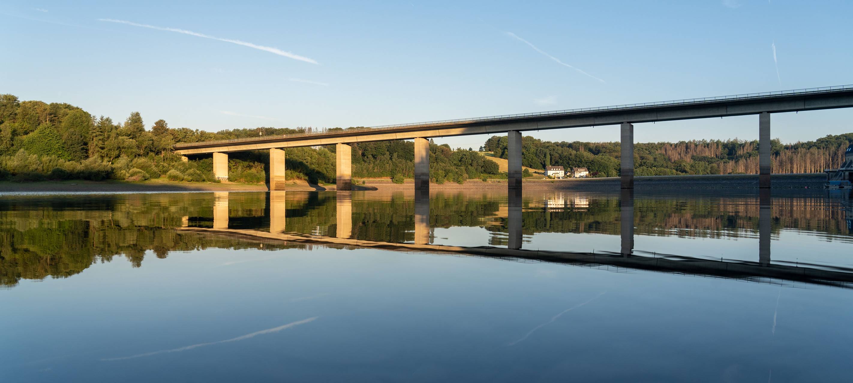 Wuppertalsperre gibt weniger Wasser ab