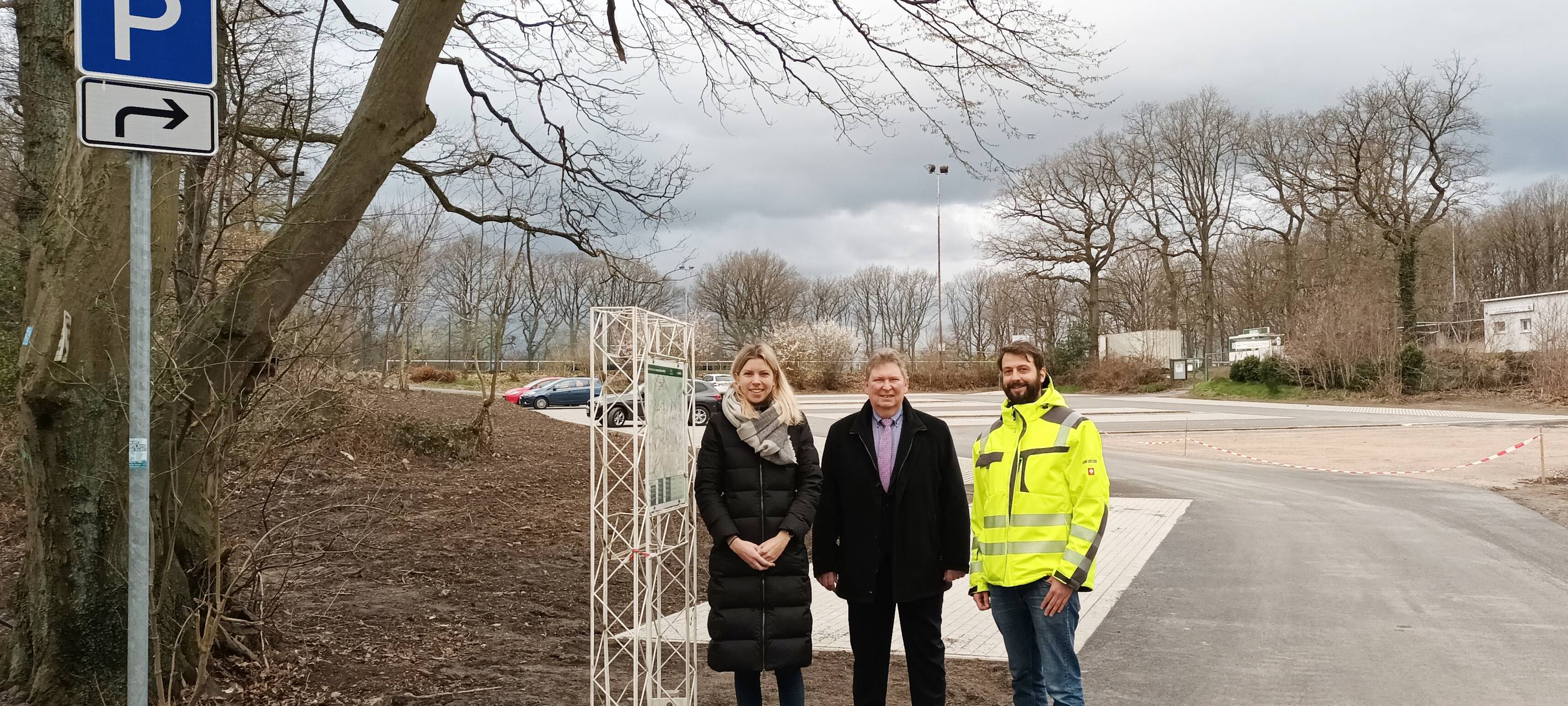 Neuer Wanderparkplatz in Esborn