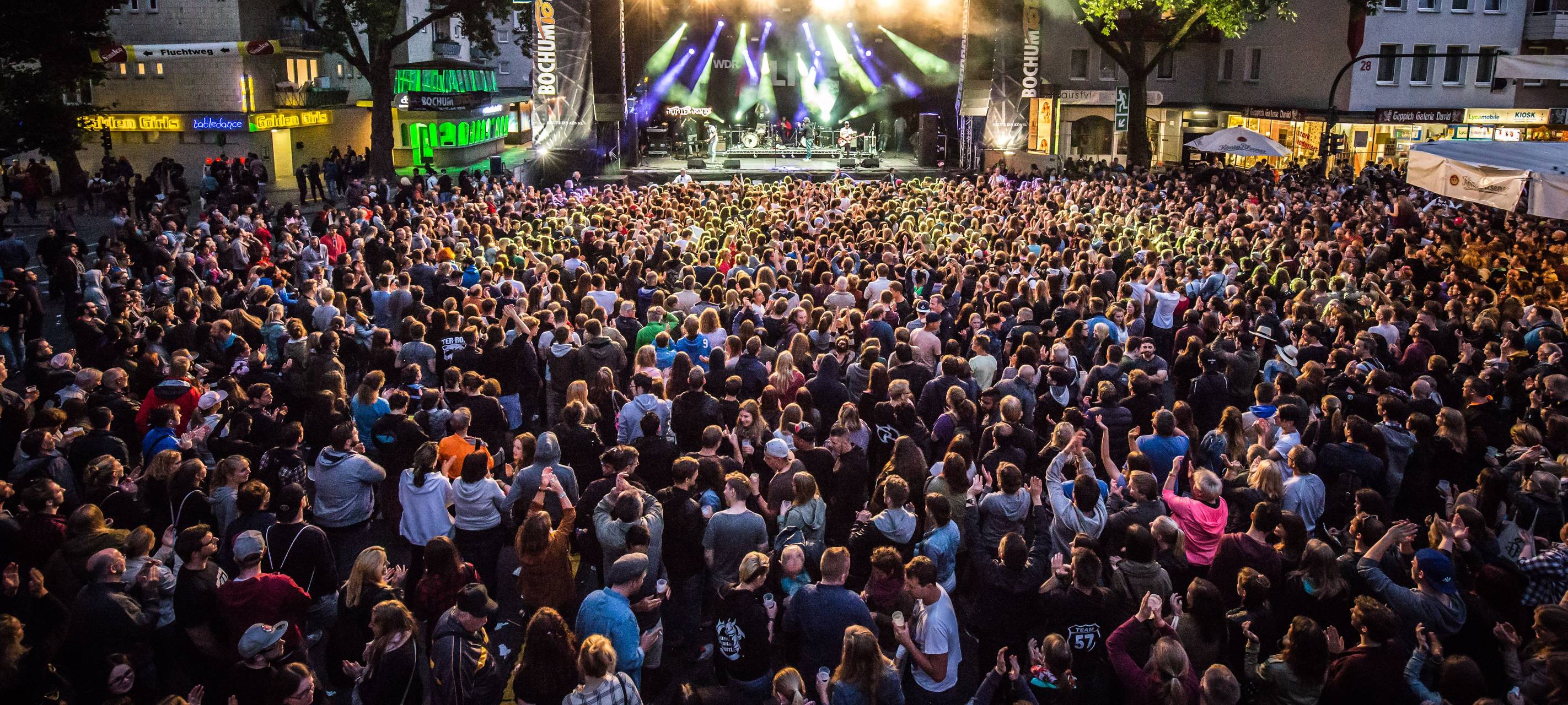 Extra-Busse zu Bochum Total