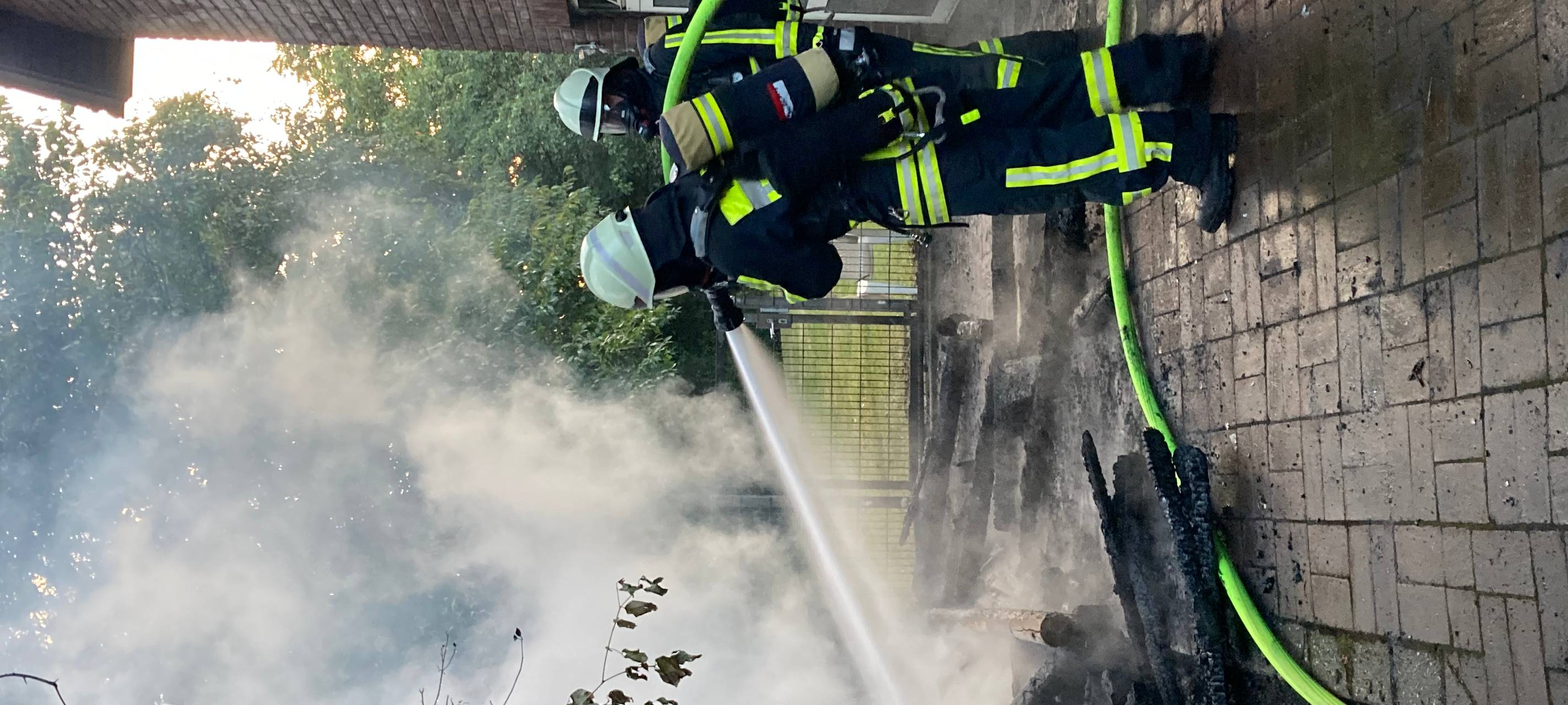 Hattingen: Feuerwehr verhindert Gebäudebrand