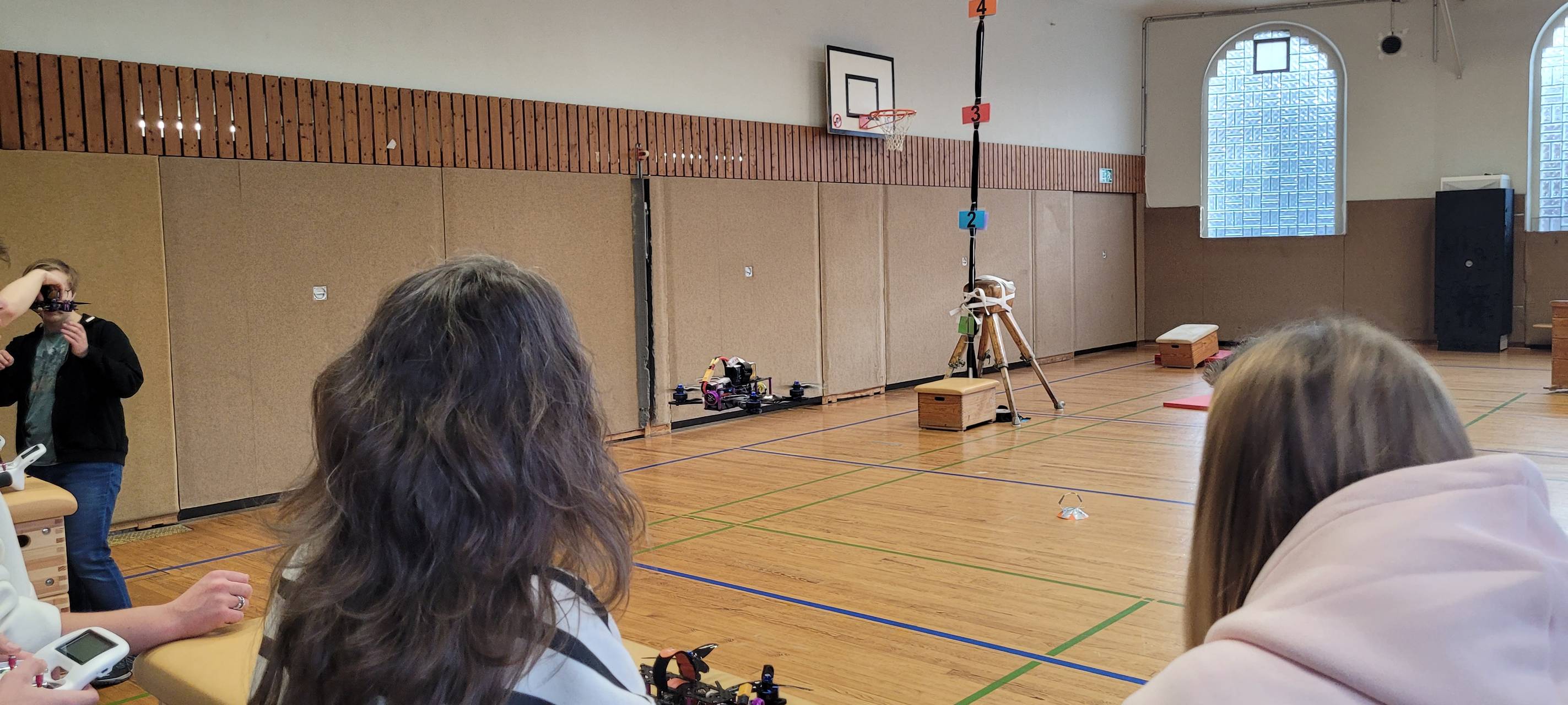 An Wittener Ruhr-Gymnasium werden Drohnen gebaut