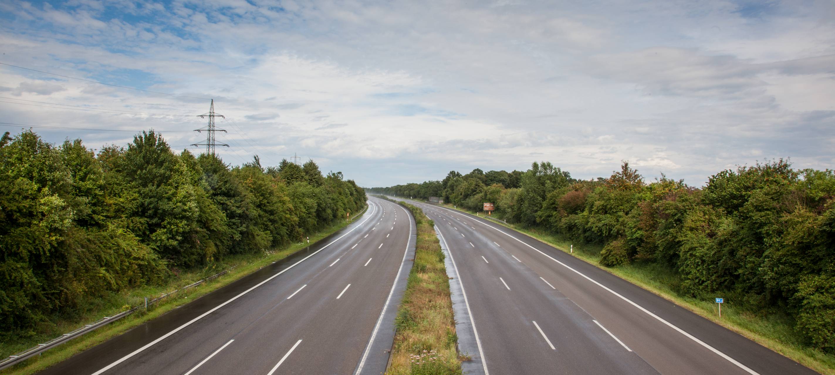 ADAC rechnet mit leeren Straßen zum Jahreswechsel