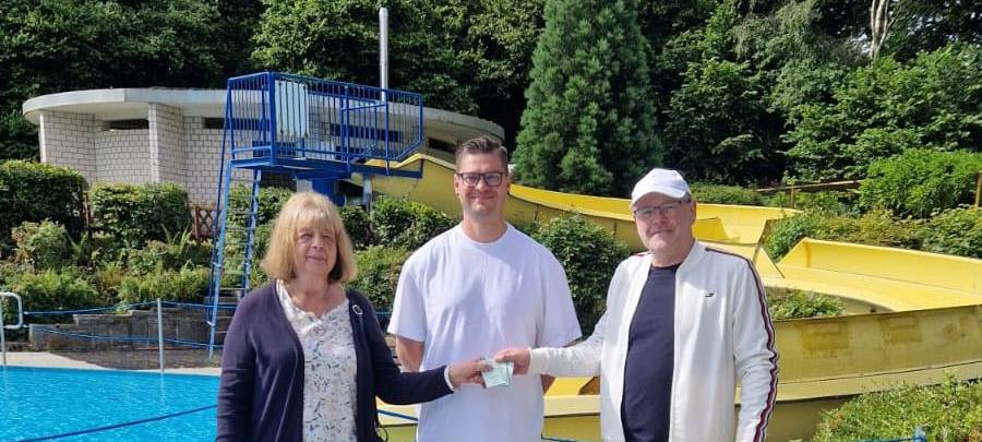 Gratis-Eintrittskarten für Freibäder