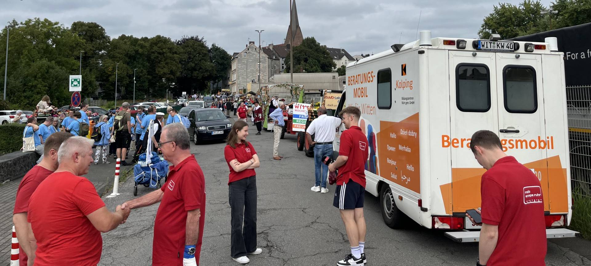 Gratis-Eis bei Wittener Zwiebelkirmes