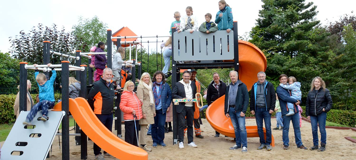 Spielplatz "Oberste Feld" fertig