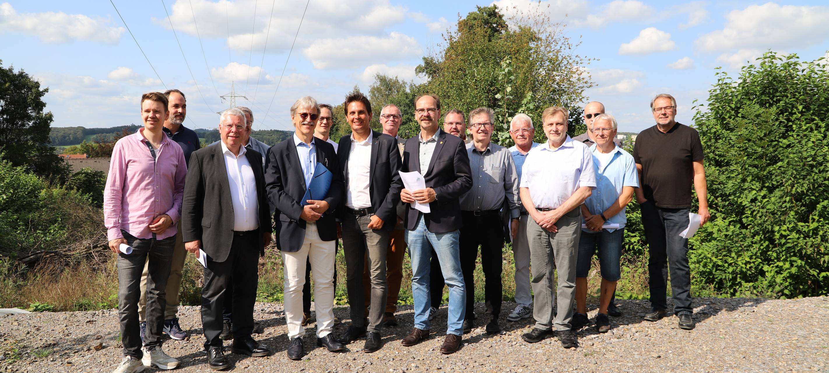 Hochspannungsleitung über Schwelm?