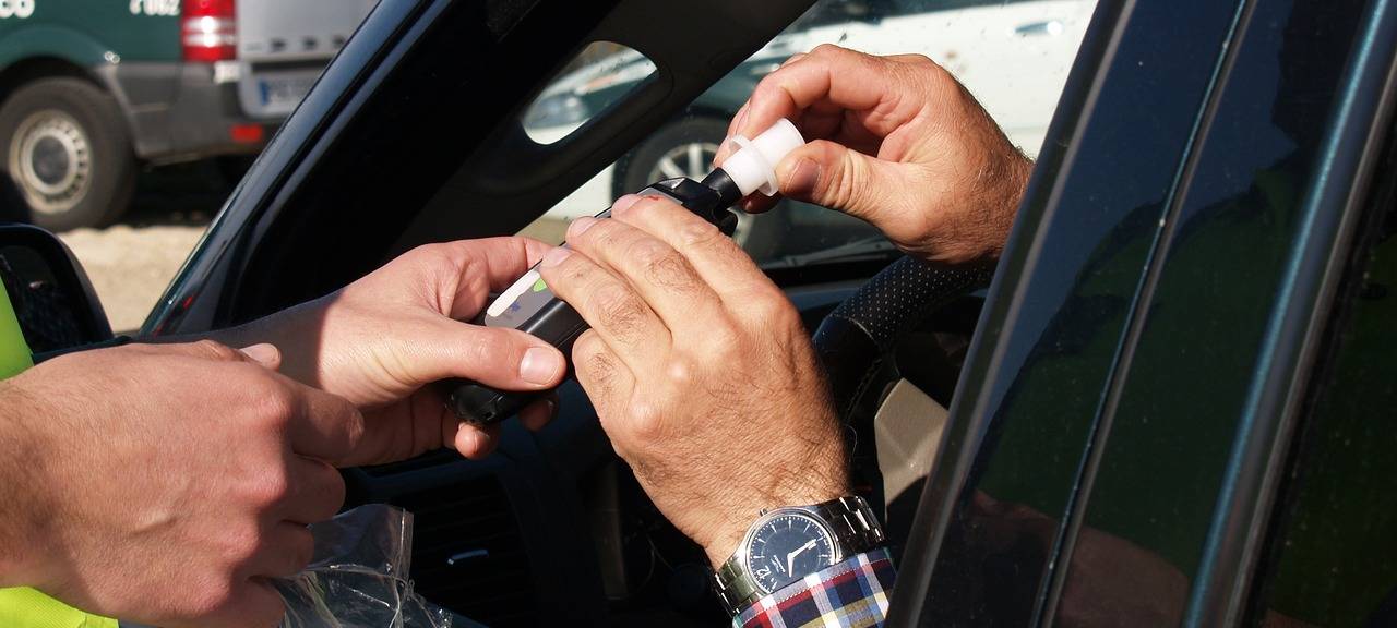 Hattingen: volltrunkener Autofahrer erwischt