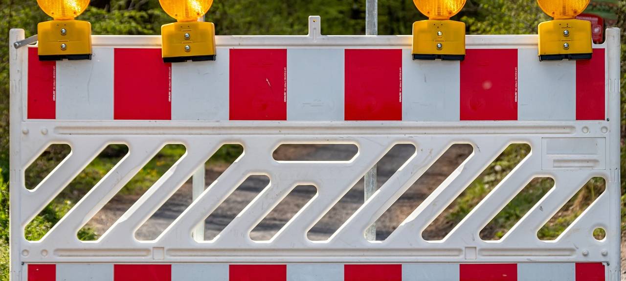 Wasserrohrbruch auf Fußweg in Herdecke