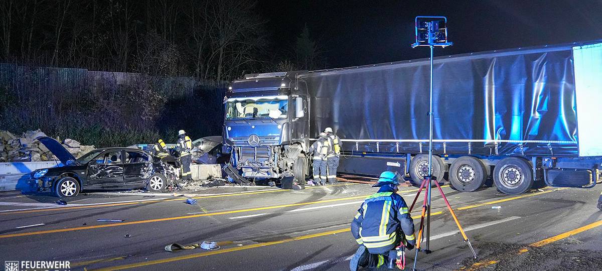 Millionenschaden durch LKW-Chaosfahrt