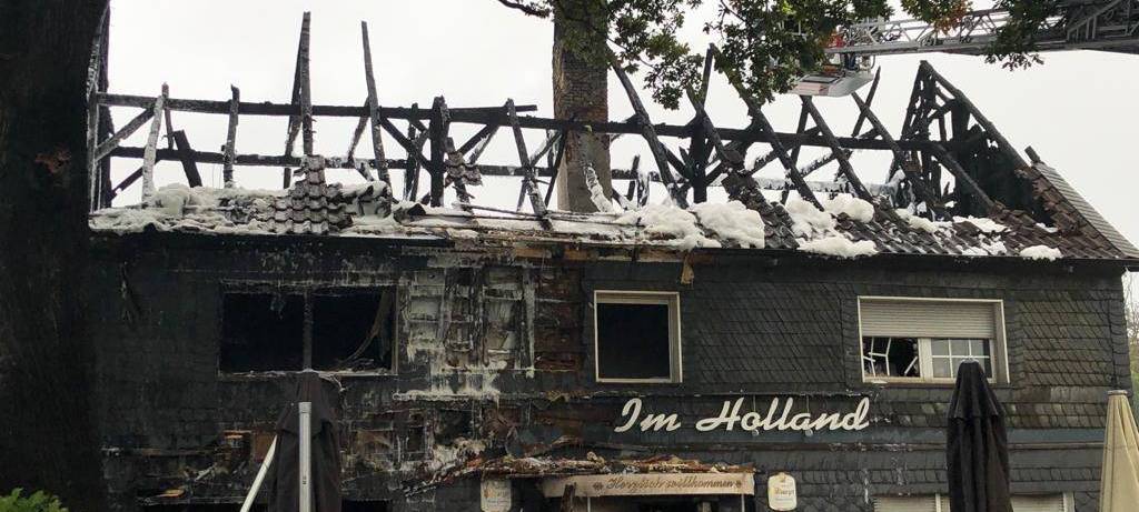 Brand "Im Holland" - Prozessauftakt