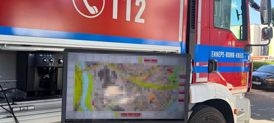 Haus nach Dachstuhlbrand unbewohnbar