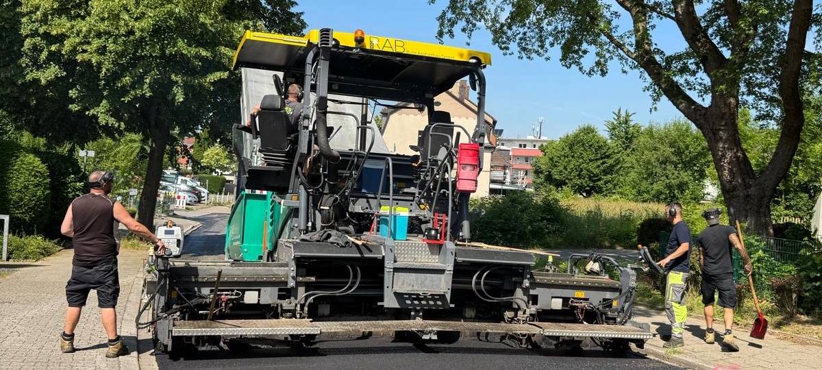 Hattingen: Restarbeiten auf Fahrradstraßen