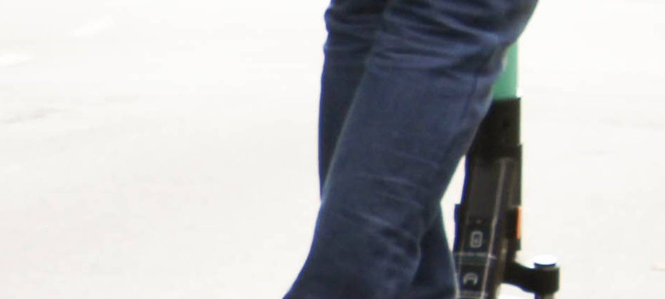 Unter Drogen auf dem E-Scooter