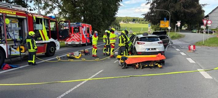 Unfall in Schwelm: Person lebensgefährlich verletzt