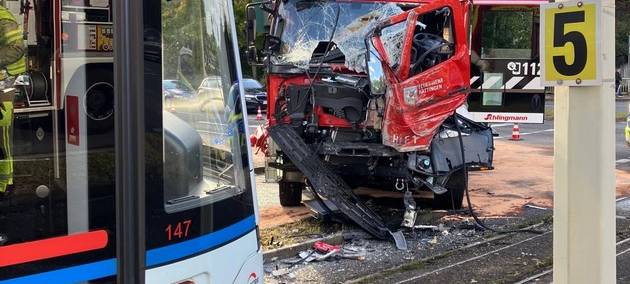 Hattingen: schwerer Unfall mit Straßenbahn