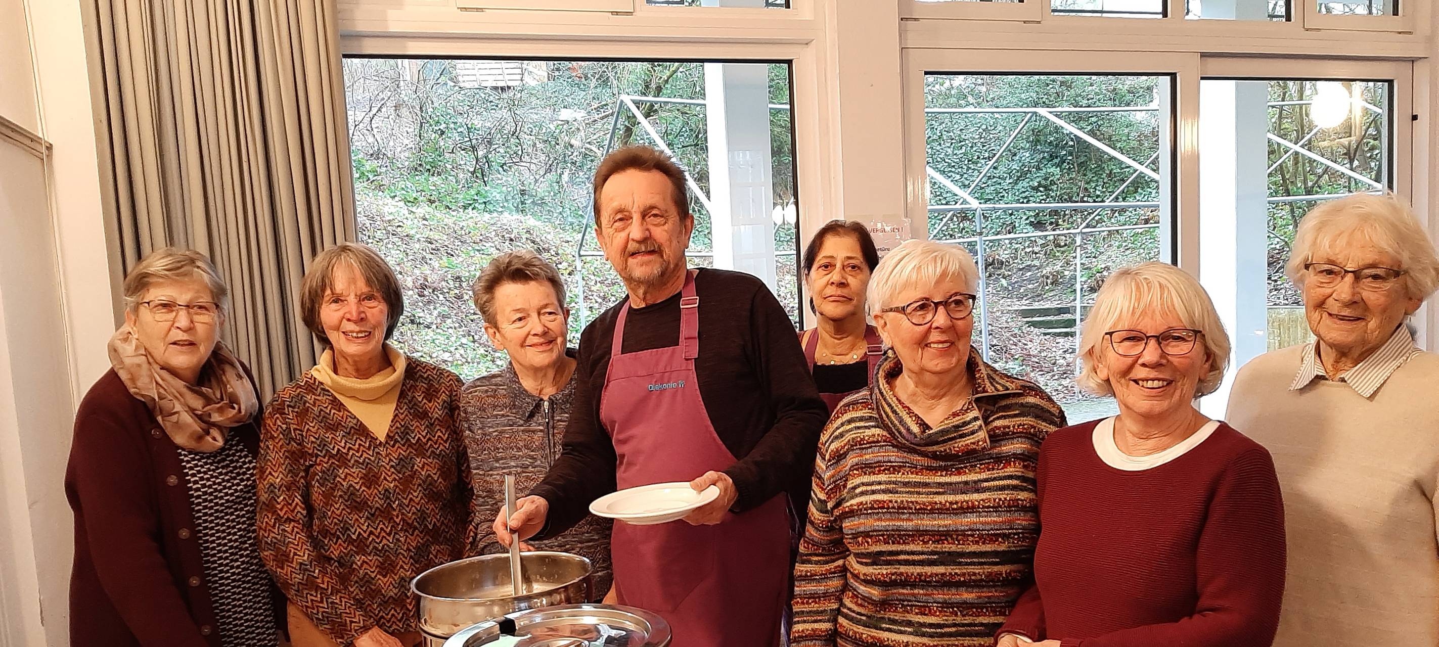 Kostenloser Mittagstisch "Mahl-Zeit" in Hattingen