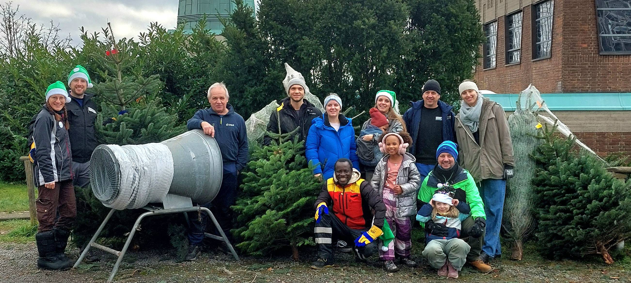 Wieder Weihnachtsbaumverkauf für den guten Zweck