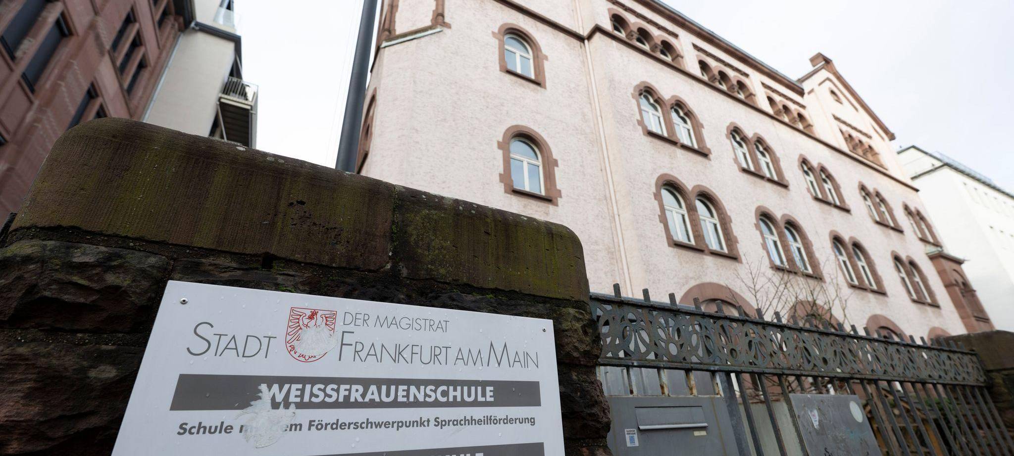 Suche nach achtjährigem Jungen in Frankfurt