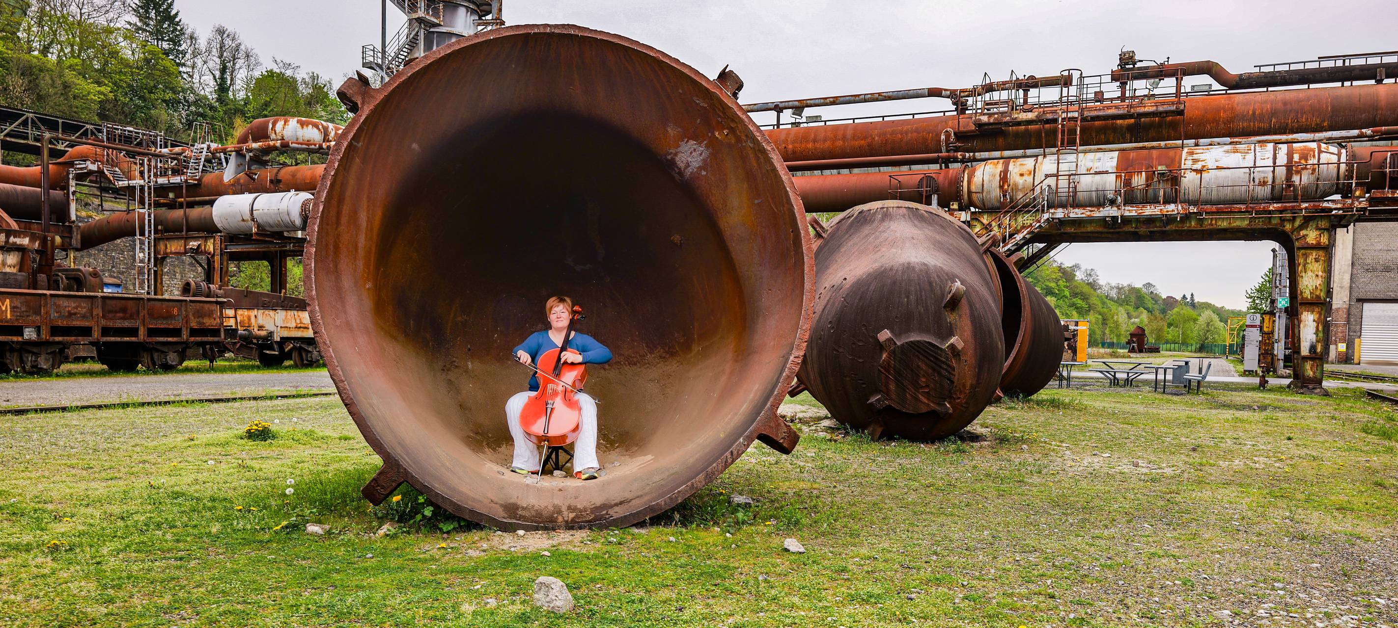 Celloradeln am Ruhrtalradweg