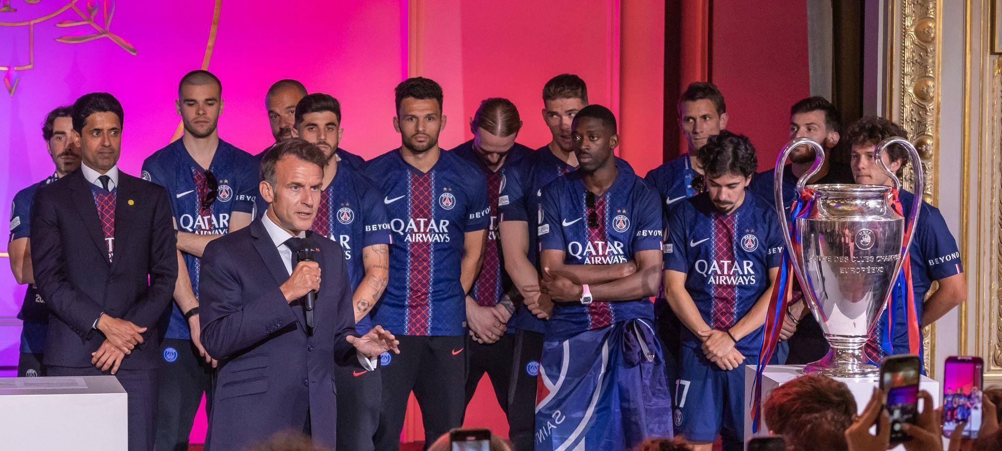 Nach dem Finale zwischen Paris Saint-Germain - FC Arsenal