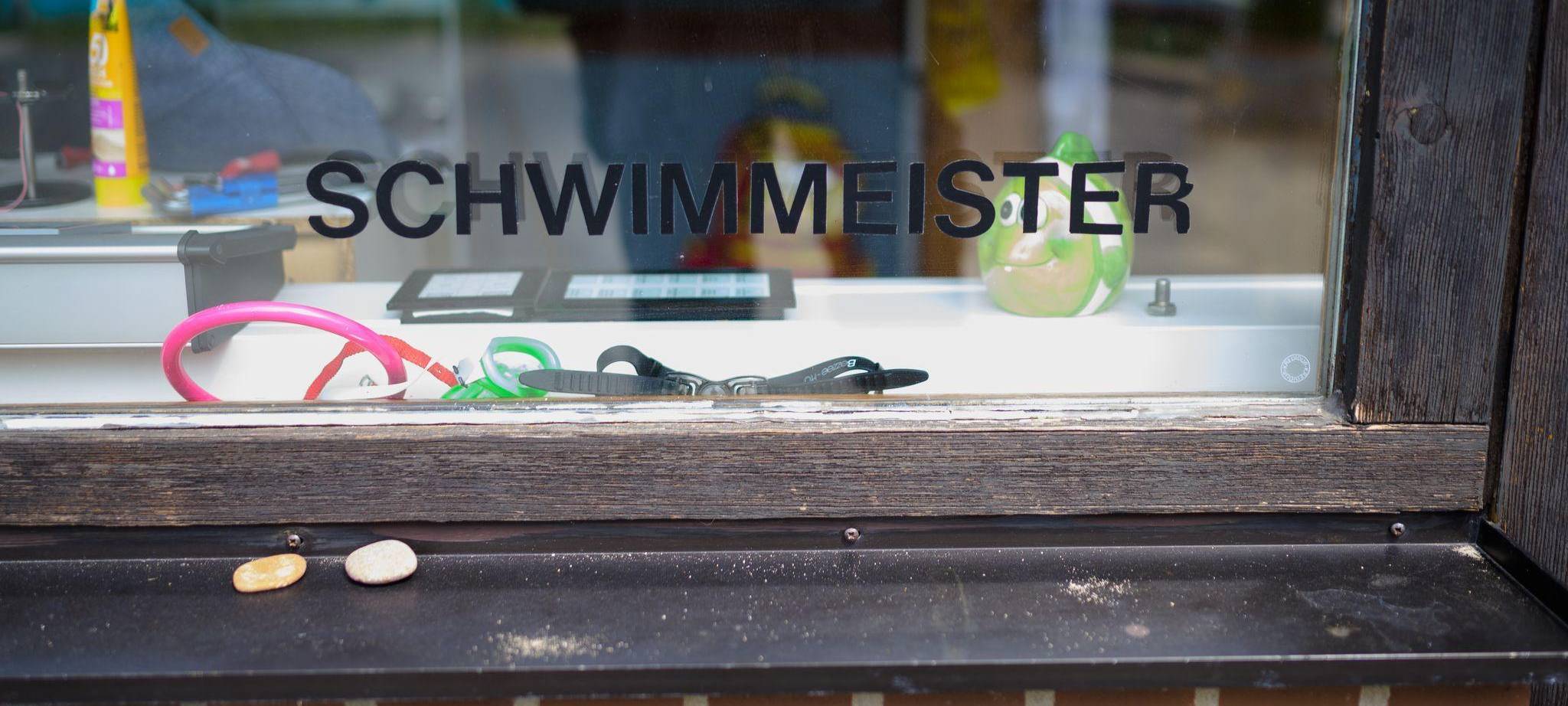 Schwimmmeister