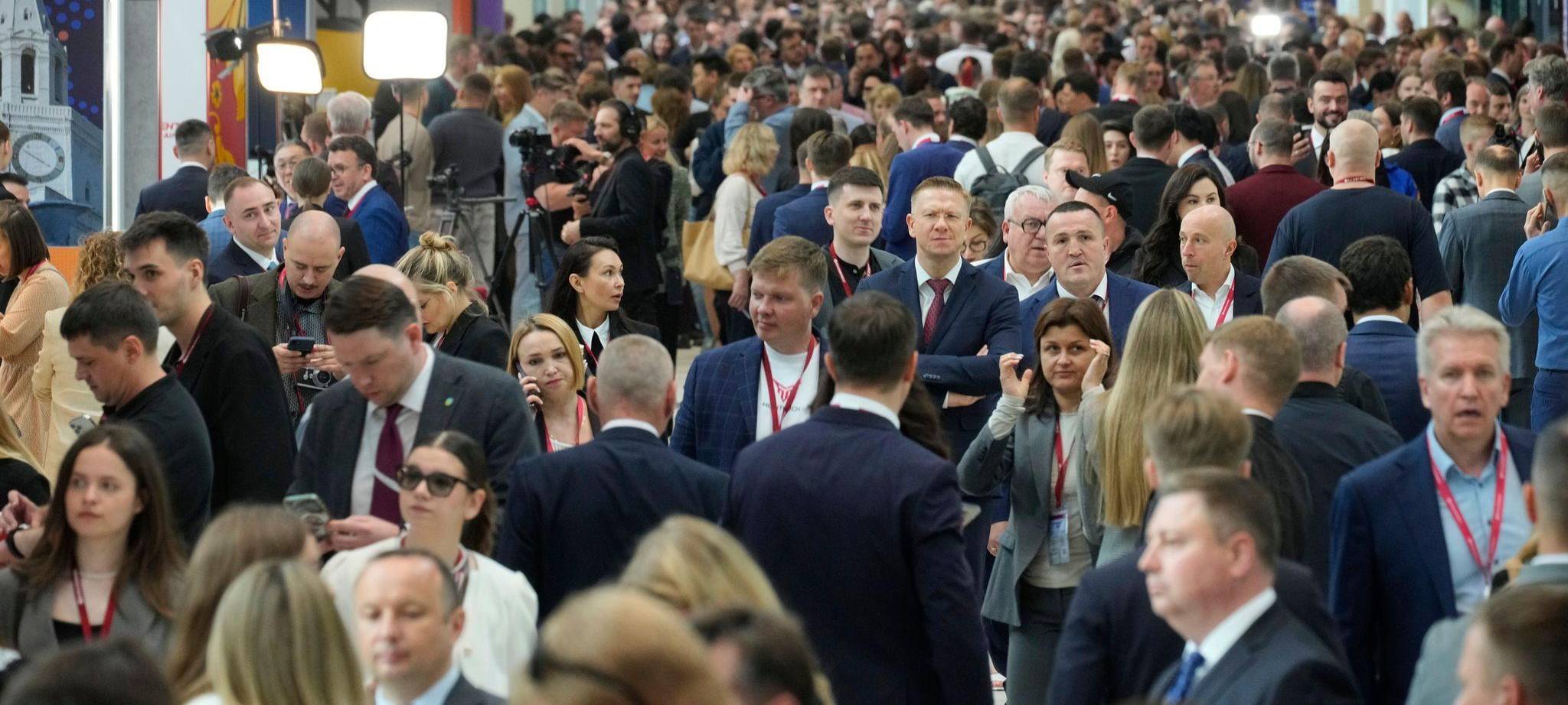 Internationales Wirtschaftsforum in St. Petersburg (SPIEF)