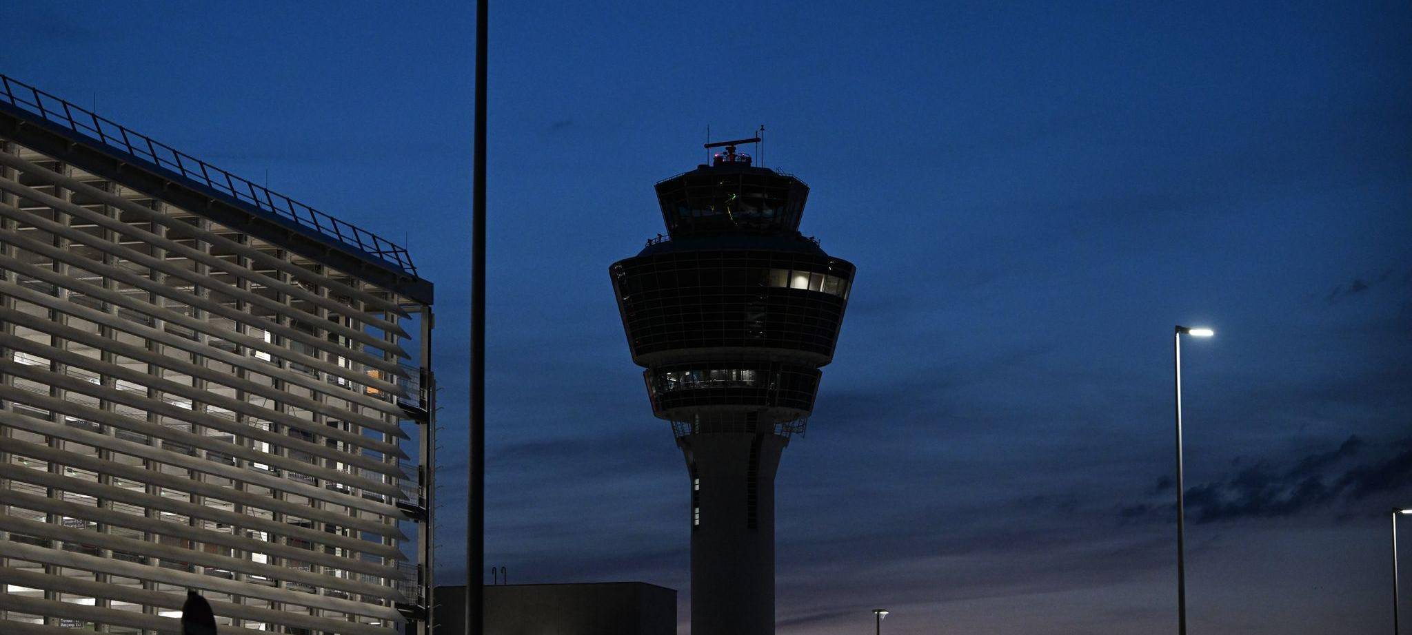 Flughafen München stellt Betrieb ein