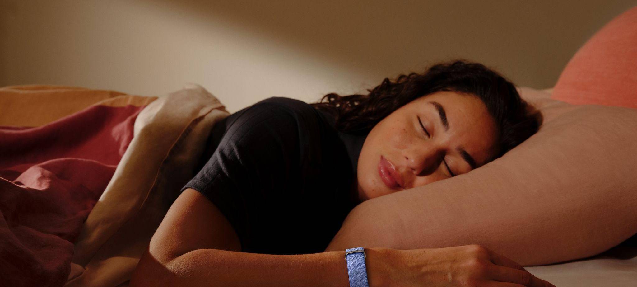 Der Fitnesstracker Fitbit Air von Google