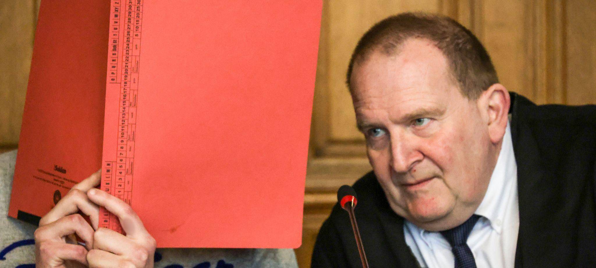 Prozess wegen geplantem Sprengstoffanschlag auf Klinik