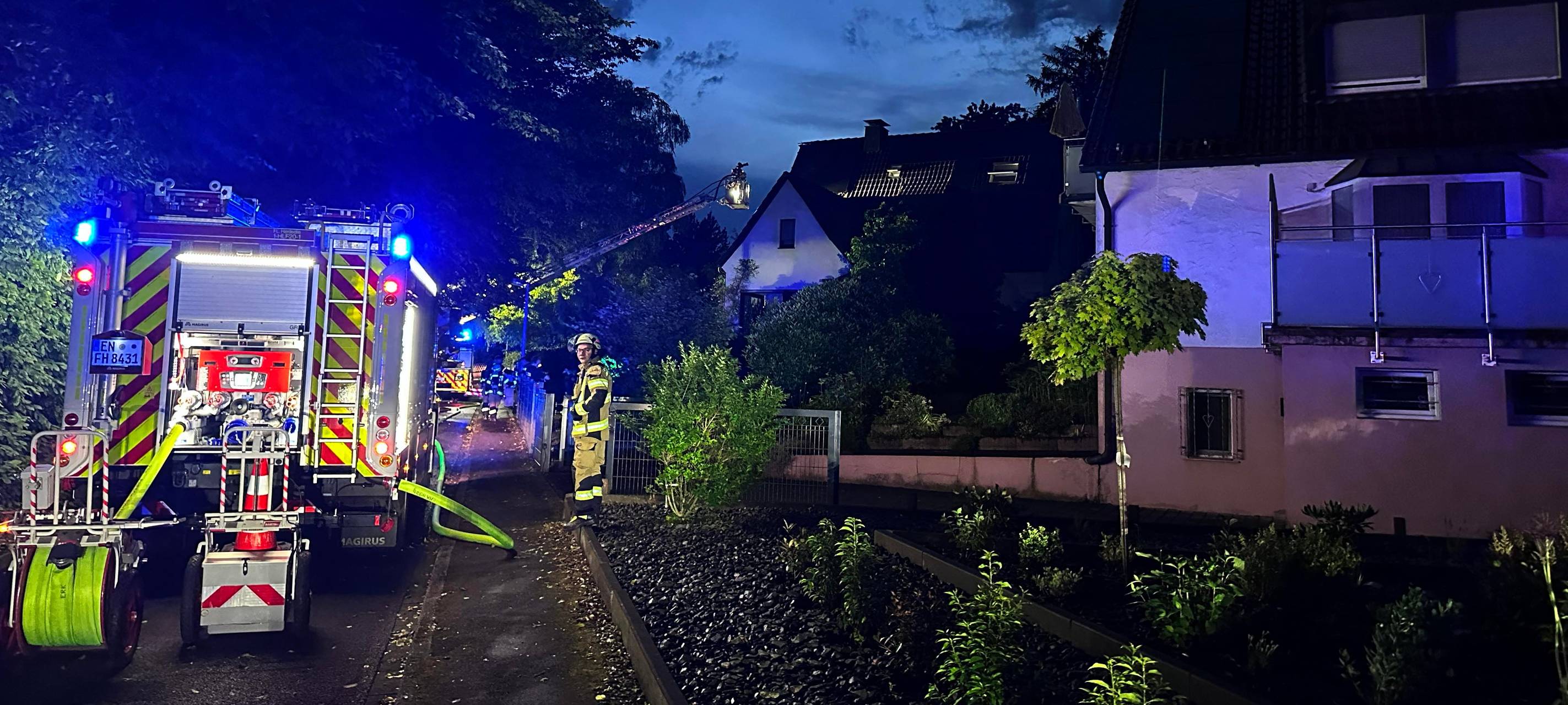 Herdecke: Dachstuhlbrand nach Gewitter
