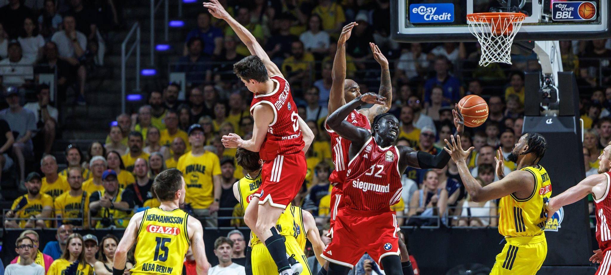 Alba Berlin - FC Bayern München