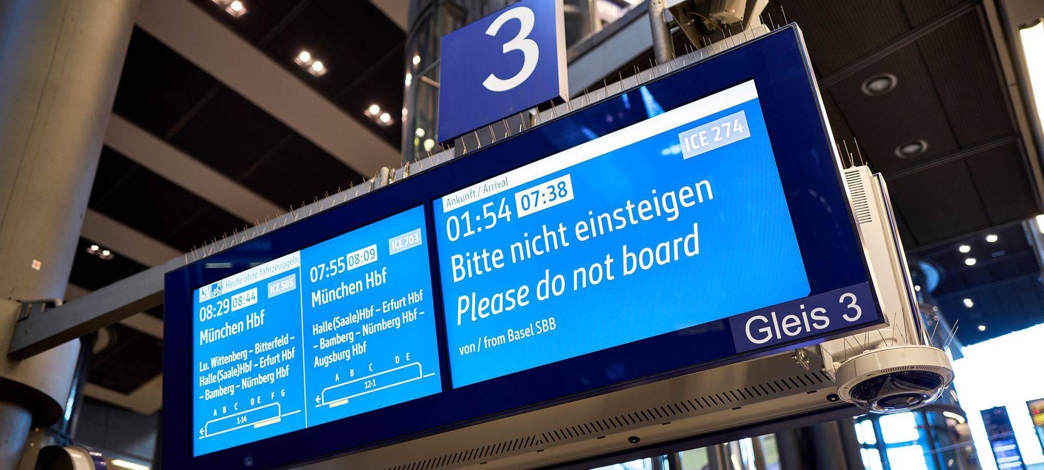 Nach dem bundesweiten Ausfall bei der Deutschen Bahn - Berlin