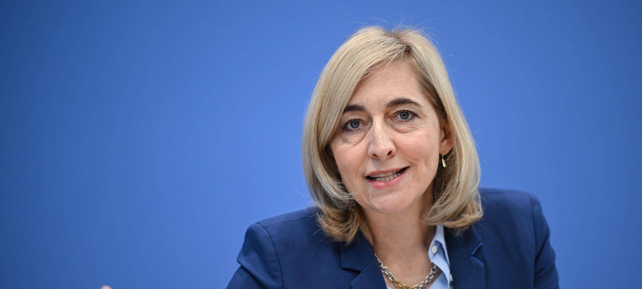 Bundesgesundheitsministerin Warken